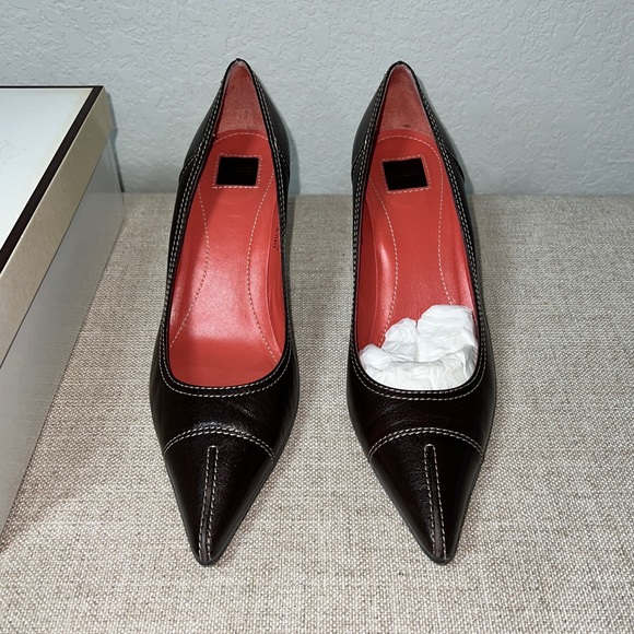 Coach Abigail Chestnut Heel - Picture 2 of 7